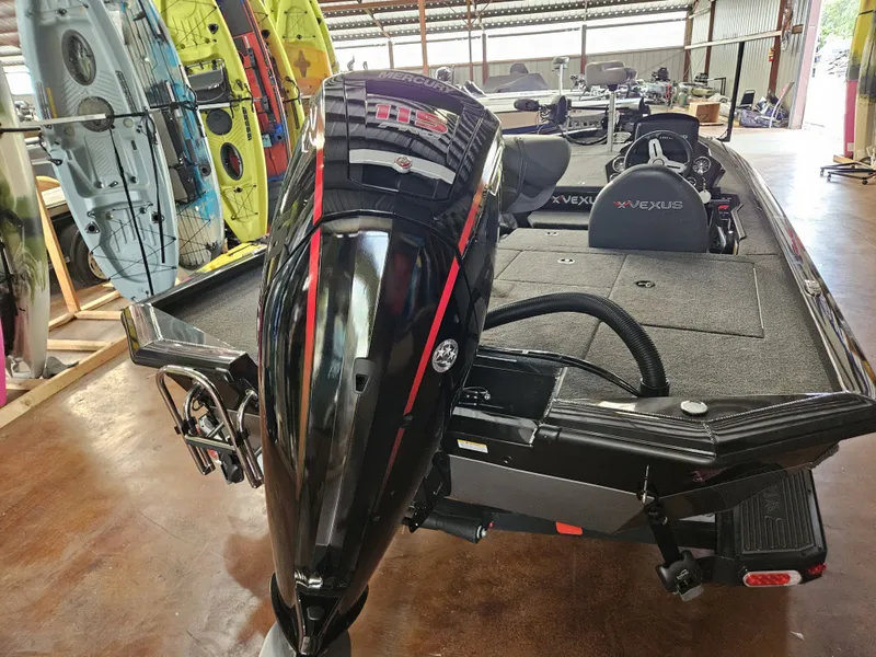 Slide: The Image of Vexus AVX 1880 2021 - 13