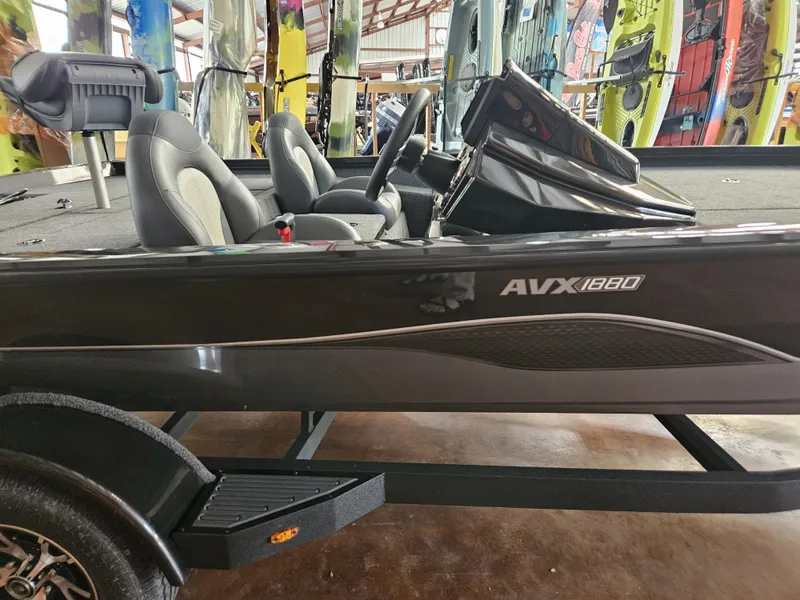 Slide: The Image of Vexus AVX 1880 2021 - 5