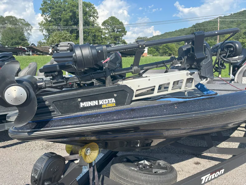 Slide: The Image of Triton 21 TrX Elite 2019 - 6