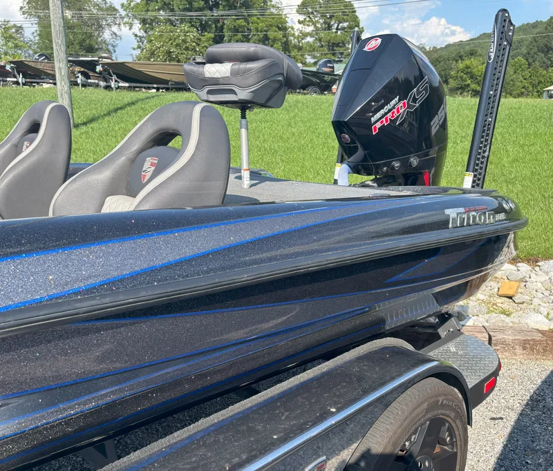 Slide: The Image of Triton 21 TrX Elite 2019 - 9