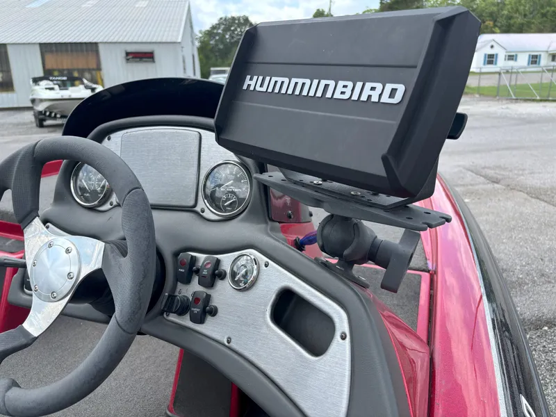 Slide: The Image of Skeeter TZX190 2013 - 15