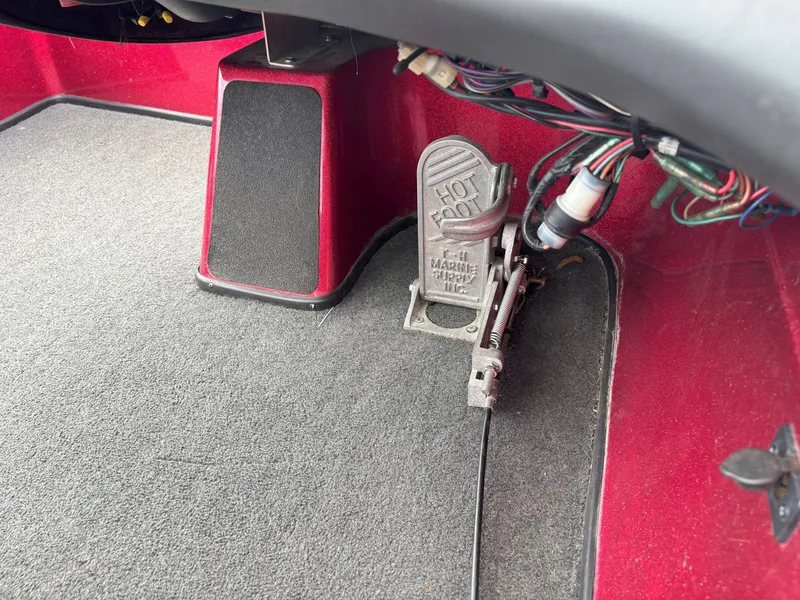 Slide: The Image of Skeeter TZX190 2013 - 6