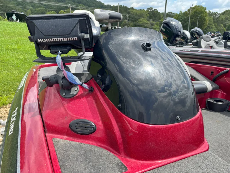 Slide: The Image of Skeeter TZX190 2013 - 9