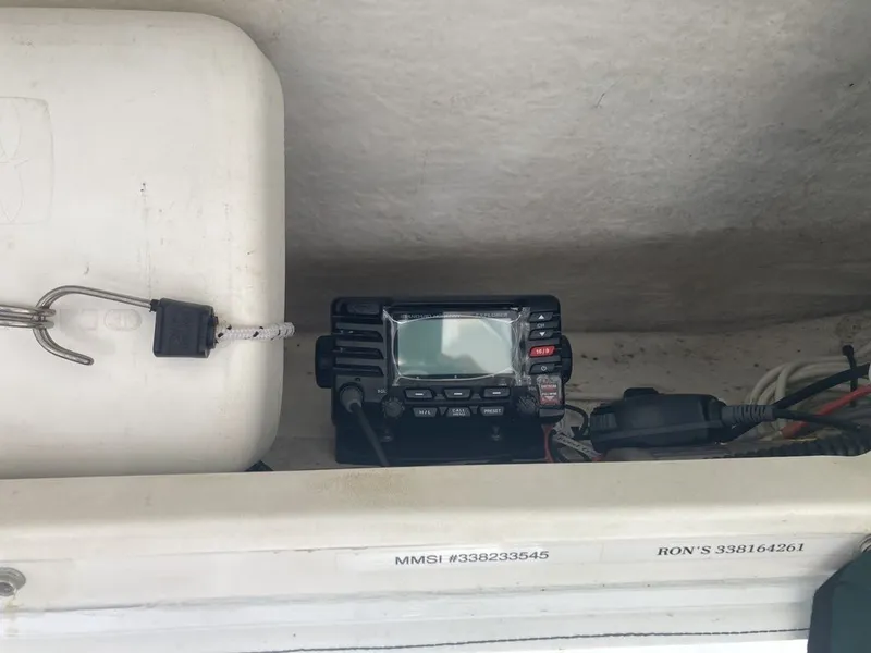 Slide: The Image of Trophy 2509 Walkaround 2002 - 11