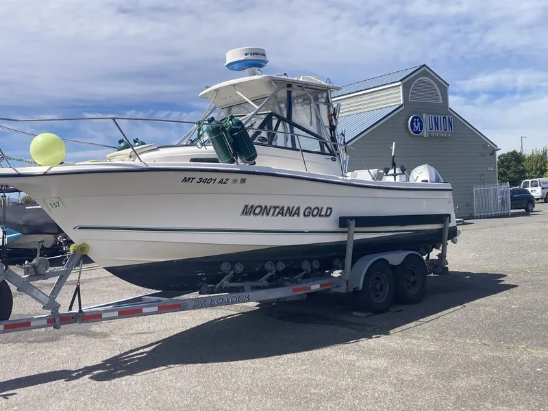 Slide: The Image of Trophy 2509 Walkaround 2002 - 17