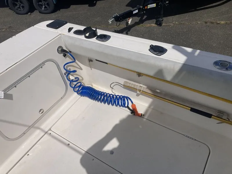 Slide: The Image of Trophy 2509 Walkaround 2002 - 8