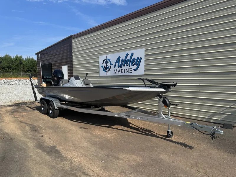 Slide: The Image of Xpress Hyper-Lift Bass Series H20 2026 - 2