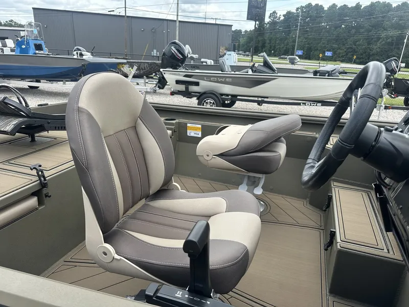 Slide: The Image of Thor Lake Hammer 1900 SC 2026 - 3