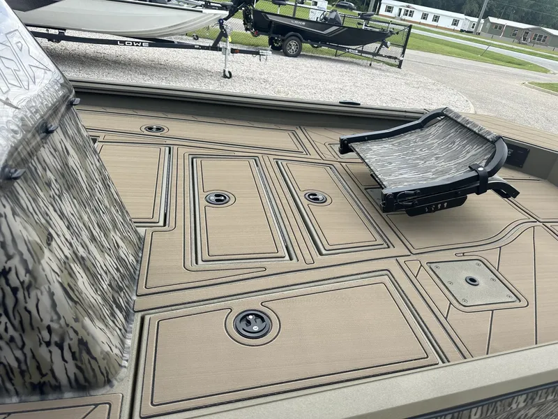 Slide: The Image of Thor Lake Hammer 1900 SC 2026 - 4