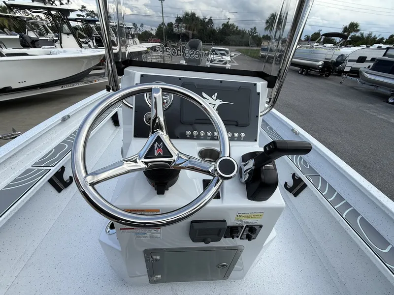 Slide: The Image of Xpress X23B Bay Lounge 2026 - 17