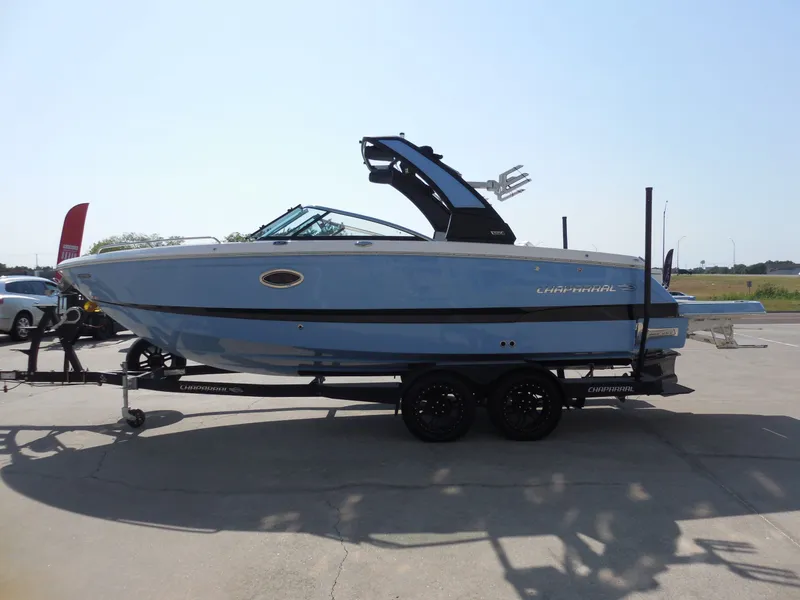 Slide: The Image of Chaparral 26 Surf 2023 - 6