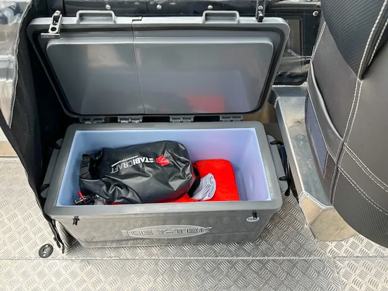 Slide: The Image of Stabi-Craft 1850 Fisher Offshore 2021 - 13