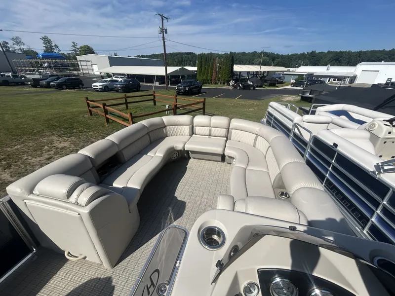 Slide: The Image of Brunswick Boat Group HSUN24 2018 - 14