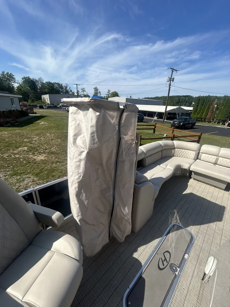 Slide: The Image of Brunswick Boat Group HSUN24 2018 - 15