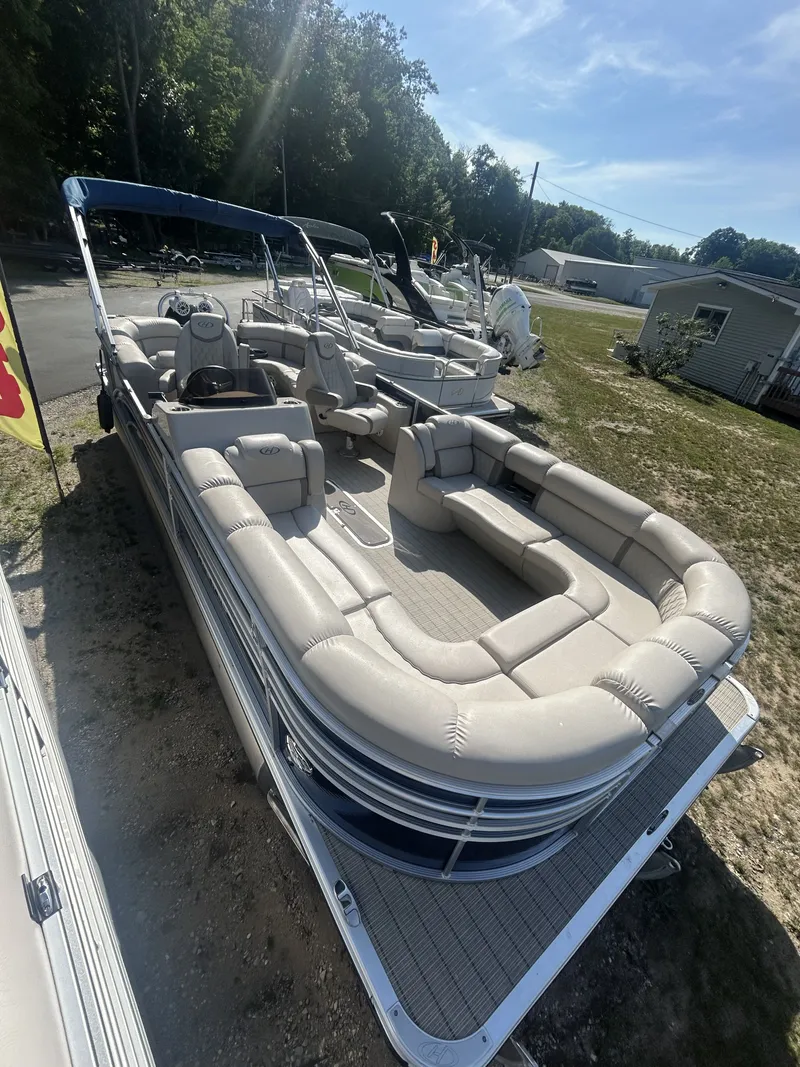 Slide: The Image of Brunswick Boat Group HSUN24 2018 - 3