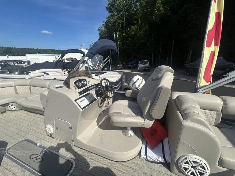 Slide: The Image of Brunswick Boat Group HSUN24 2018 - 9