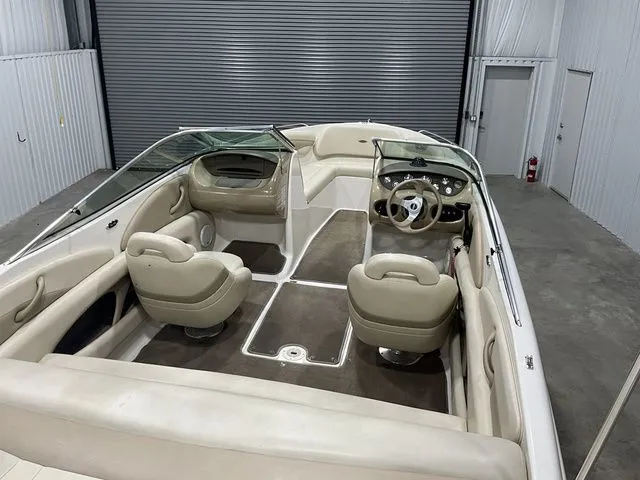 Slide: The Image of Chaparral 210SS 2003 - 19