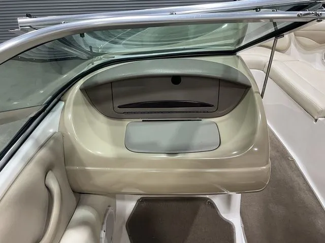 Slide: The Image of Chaparral 210SS 2003 - 8