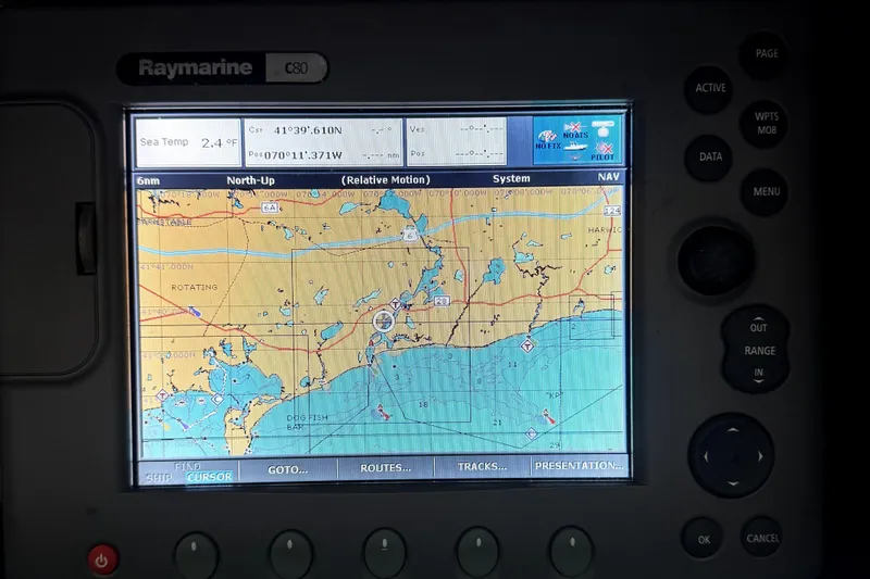 Slide: The Image of Raymarine C80 navigation display on 2007 Regulator 32 Forward Seating boat. - 10