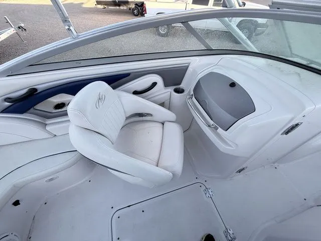 Slide: The Image of Monterey 234FS 2006 - 9