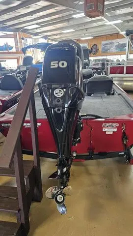 Slide: The Image of Tracker Bass Tracker Classic XL 2026 - 10