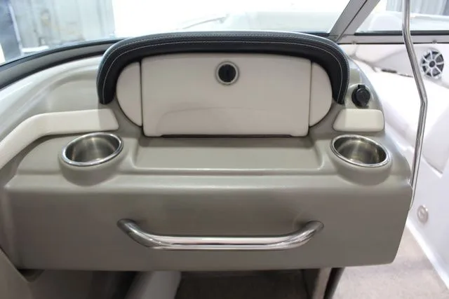 Slide: The Image of Crownline Boats 215 SS 2017 - 16