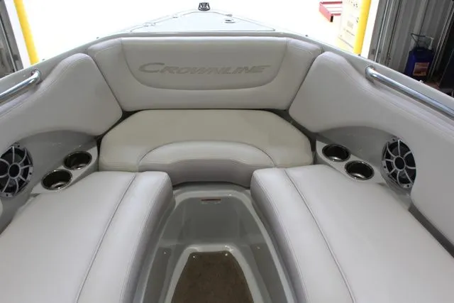 Slide: The Image of Crownline Boats 215 SS 2017 - 26