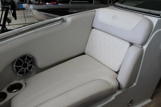 Slide: The Image of Crownline Boats 215 SS 2017 - 30