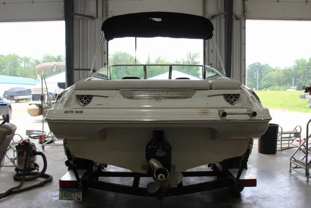 Slide: The Image of Crownline Boats 215 SS 2017 - 5