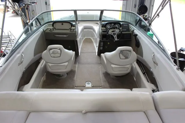 Slide: The Image of Crownline Boats 215 SS 2017 - 8