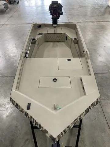 Slide: The Image of Excel Eclipse 15' 2024 - 9