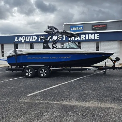 Slide: The Image of Nautique Super Air Nautique 210 Team Edition 2010 - 3