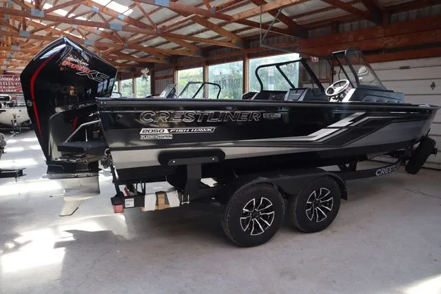 The Image of Crestliner 2050 Fish Hawk 2026 - 1