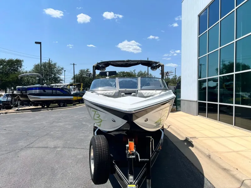 Slide: The Image of Tigé Z3 2014 - 10