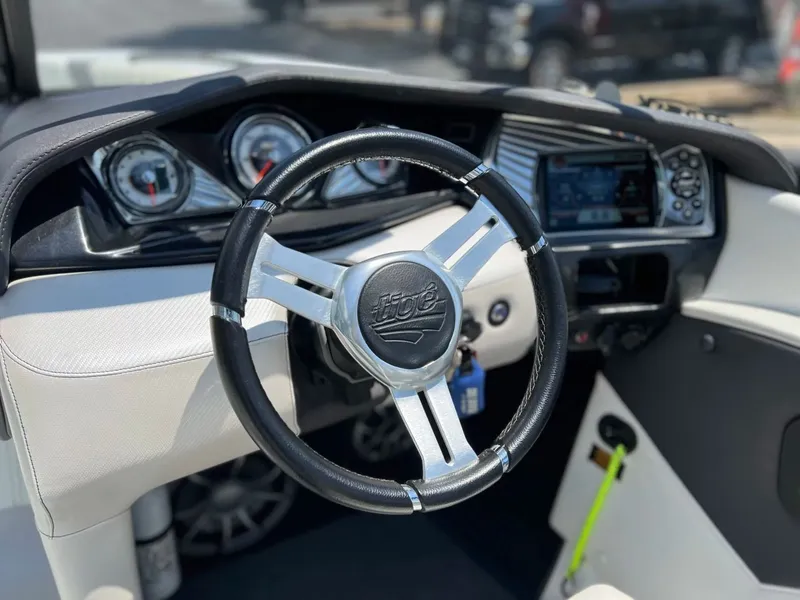 Slide: The Image of Tigé Z3 2014 - 22