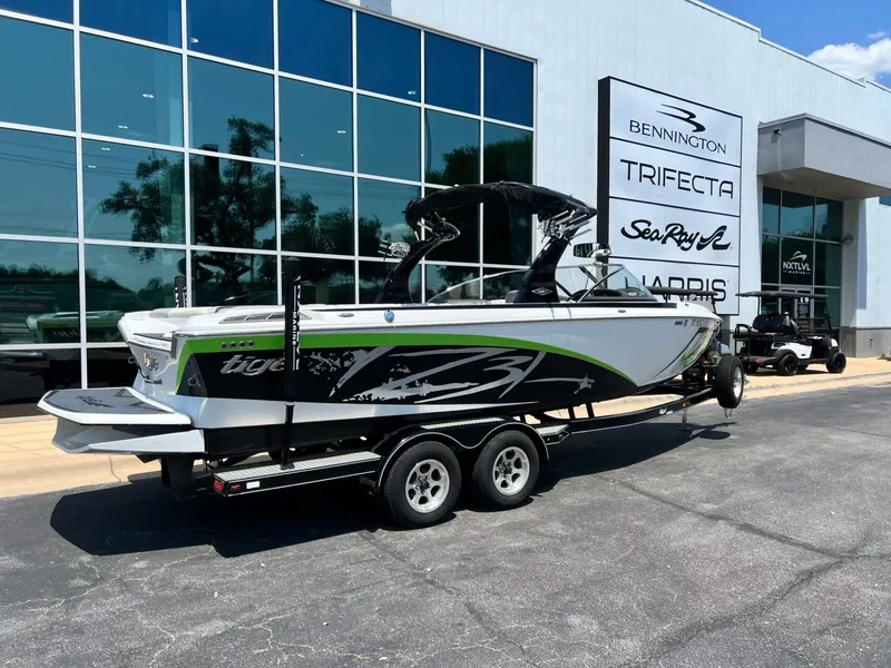 Slide: The Image of Tigé Z3 2014 - 3