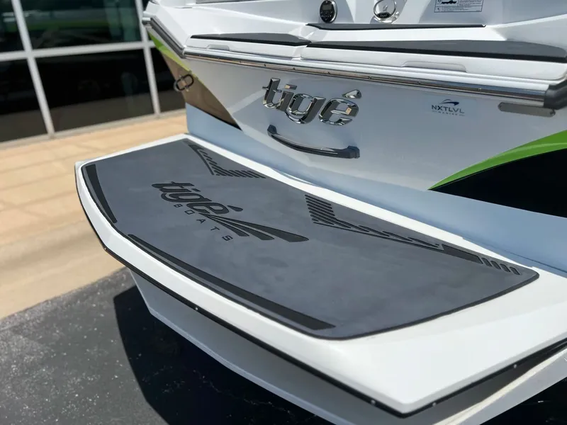 Slide: The Image of Tigé Z3 2014 - 5