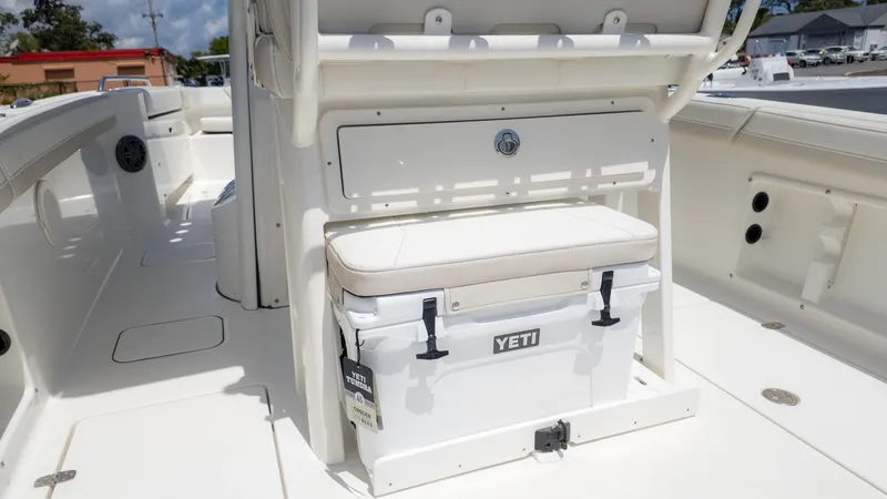 Slide: The Image of World Cat 235 Tournament Edition 2026 - 14