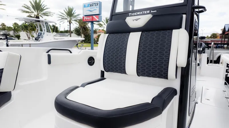 Slide: The Image of Tidewater 272 CC Adventure 2026 - 24