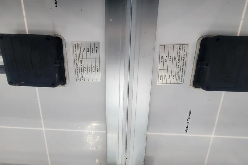 Slide: The Image of Solar panel with specifications, Hunter 38 model, 2009, made in Taiwan. - 18