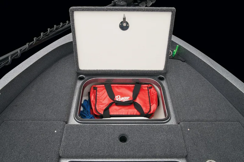 Slide: The Image of Ranger 212LS 2024 - 18