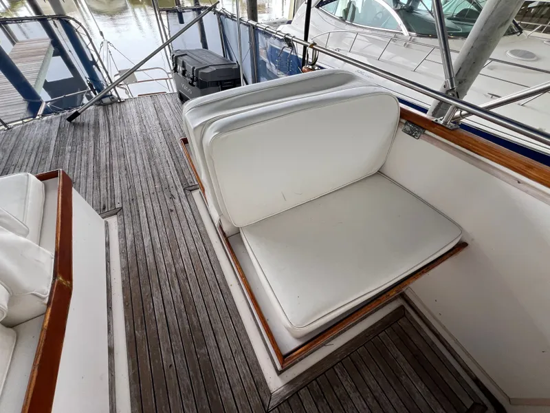 Slide: The Image of Grand Banks 36 Classic 1983 - 21