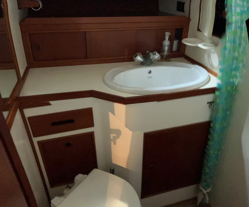 Slide: The Image of Grand Banks 36 Classic 1983 - 38