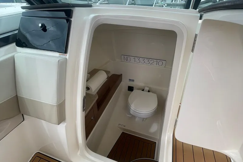Slide: The Image of HEAD COMPARTMENT WITH VACUFLUSH FRESH WATER TOILET & VANITY SINK - 9