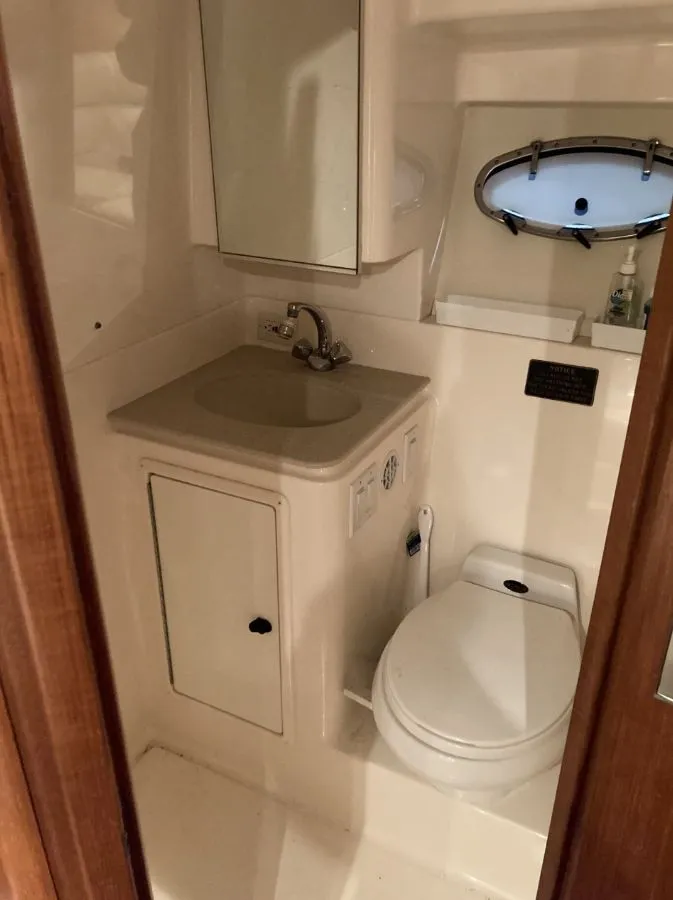 Slide: The Image of Tiara 3500 Open 2000 - 12