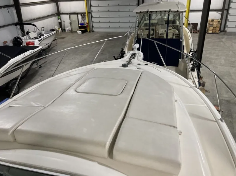 Slide: The Image of Tiara 3500 Open 2000 - 5