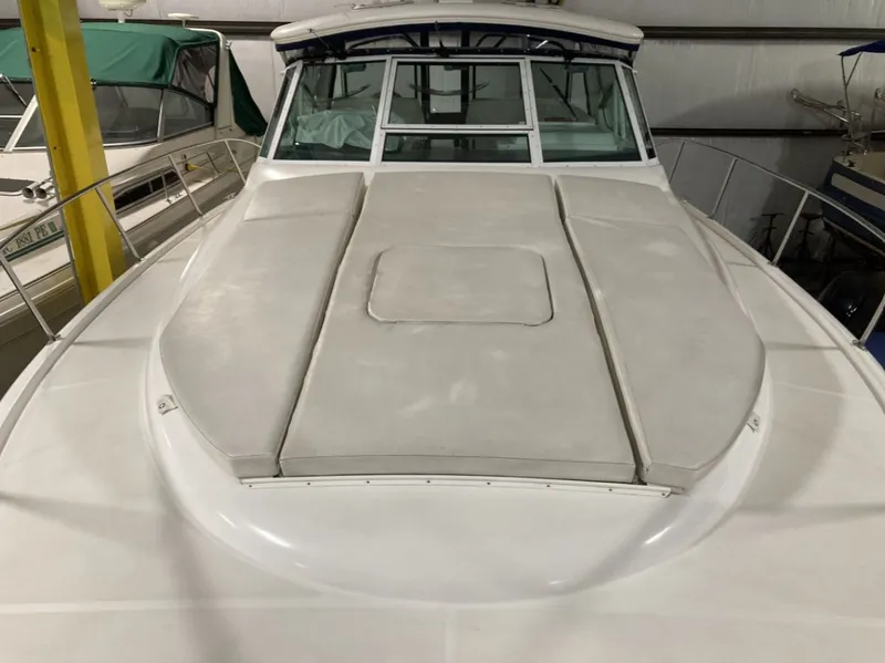 Slide: The Image of Tiara 3500 Open 2000 - 6