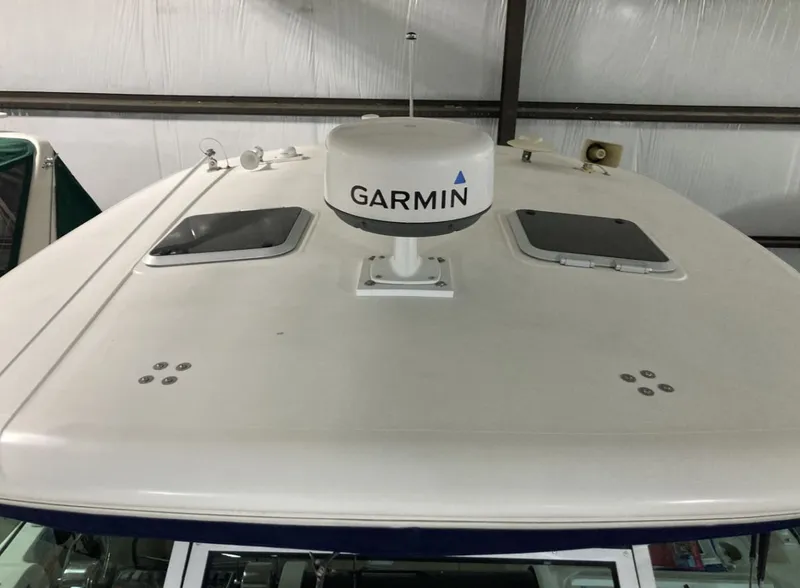 Slide: The Image of Tiara 3500 Open 2000 - 7