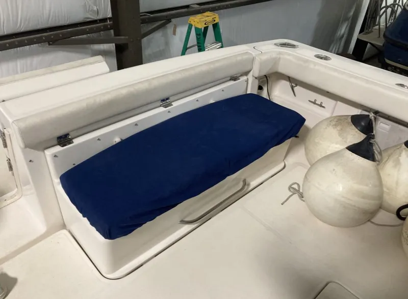 Slide: The Image of Tiara 3500 Open 2000 - 8