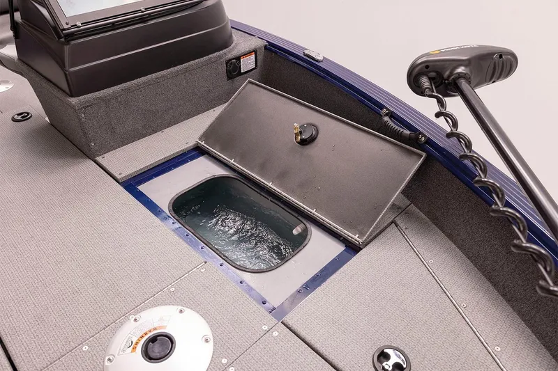 Slide: The Image of Fishing boat interior with open livewell, G3 AV19SF, 2025 model. - 11